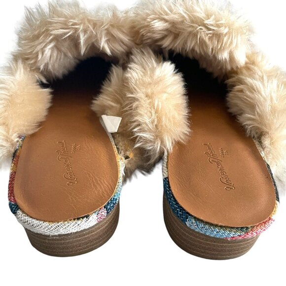 Universal Thread Multicolor Patterned Mules - Picture 3 of 8